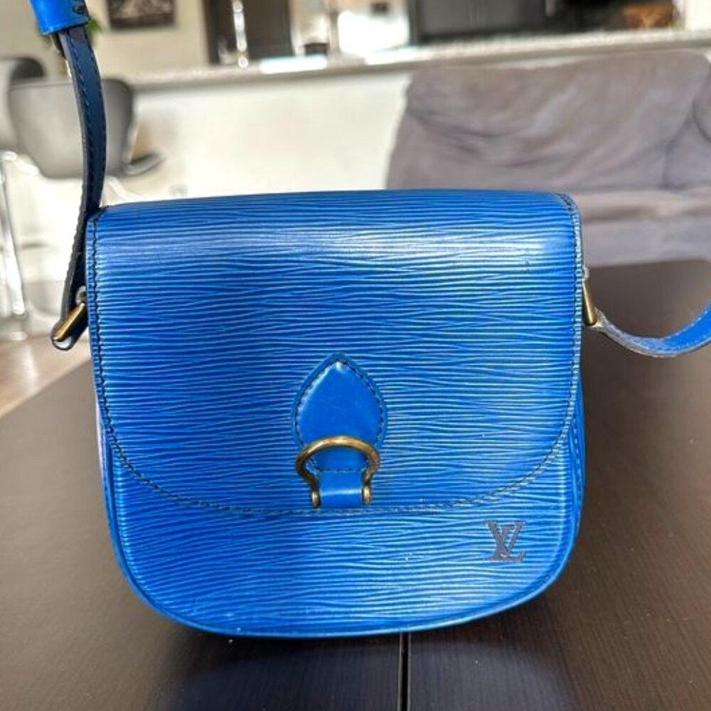 Louis Vuitton Blue Epi Saint Cloud Crossbody Bag